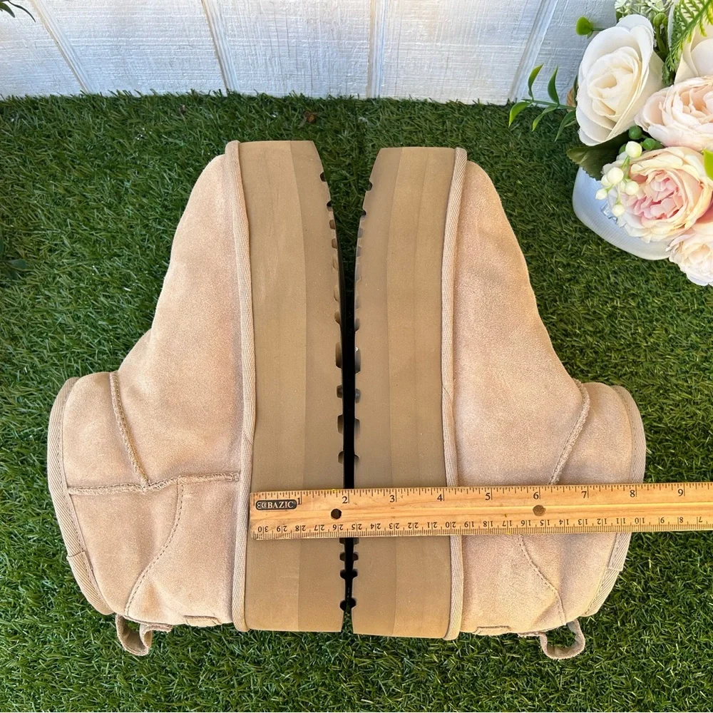 UGG women Ultra Mini Platform Size 9 gently used Color: Sand